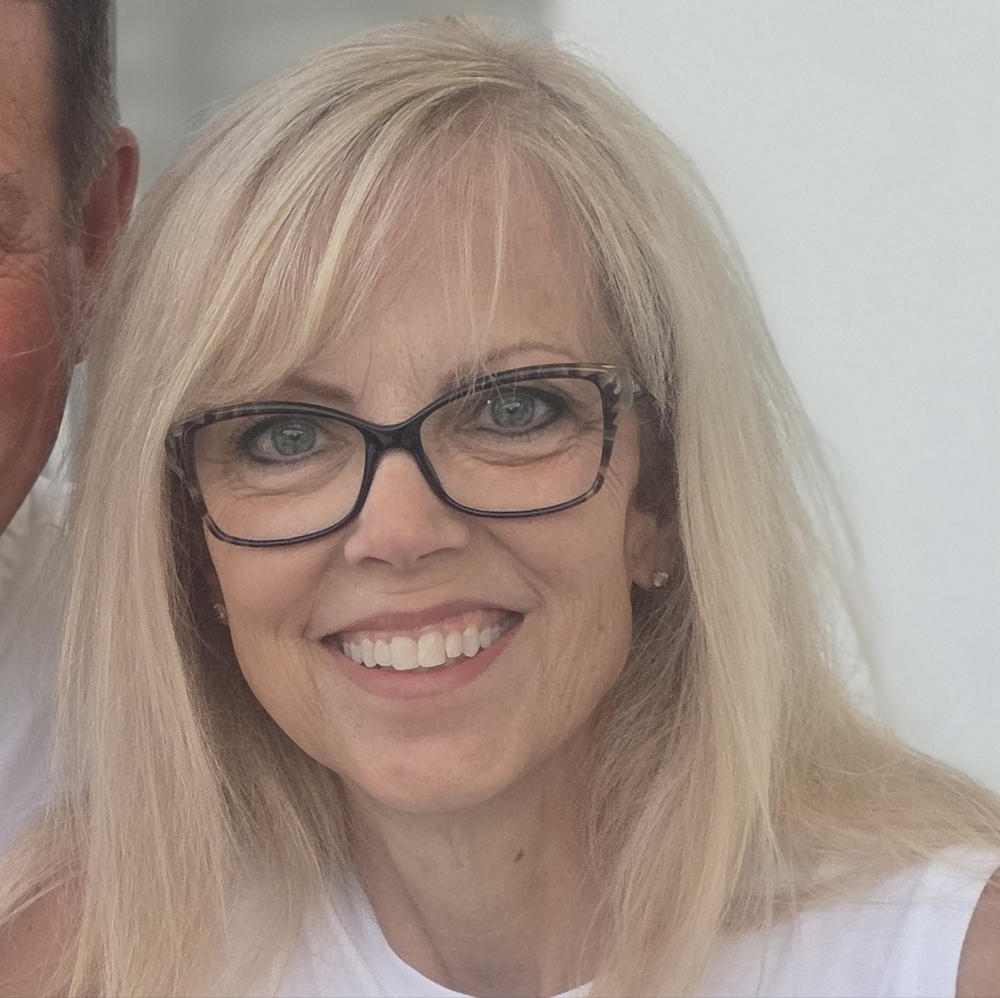 Meet your Posher, Sharon